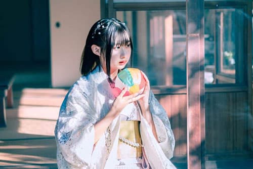 一軒家の古民家でモデル撮影会